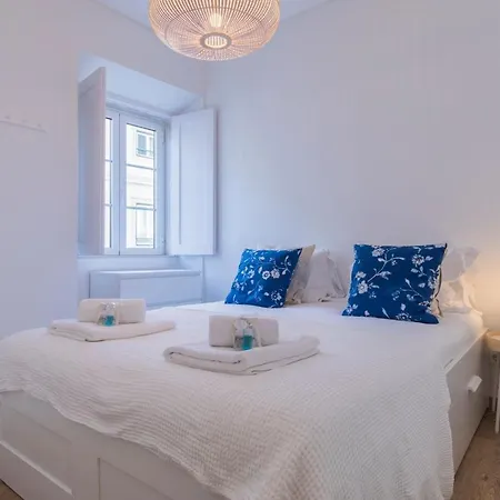 Lovelystay - Peaceful I Apartament *
