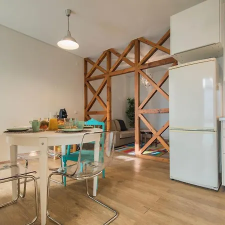 Lovelystay - Peaceful I Apartament